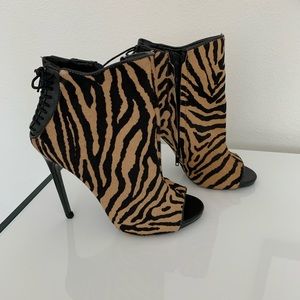 Steve Madden booties